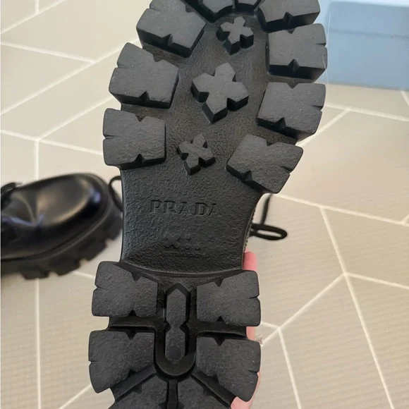 Women's Black Monolith Combat Boots - Picture 15 of 16